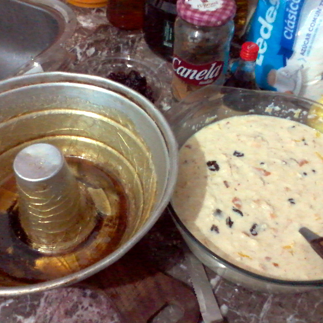 Foto de la preparación del budín de pan